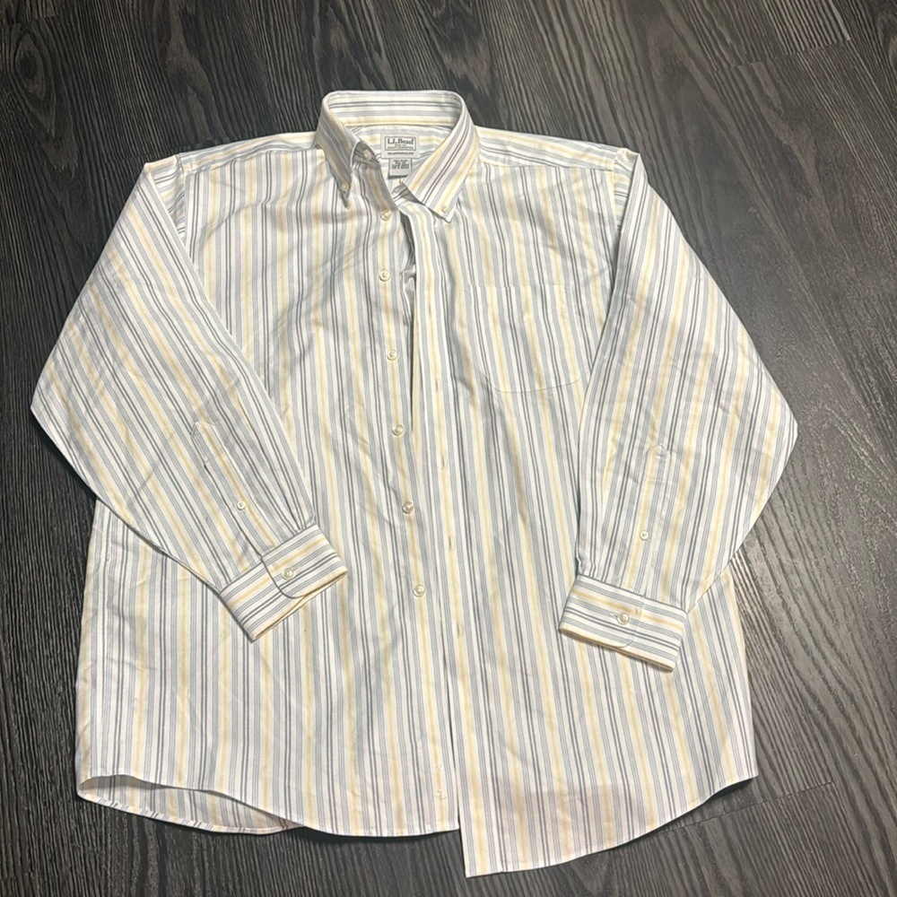 🍍L.L.BEAN TRADITIONAL FIT BUTTON DOWN SHIRT🍍SIZE 161/2-33🍍Y-1